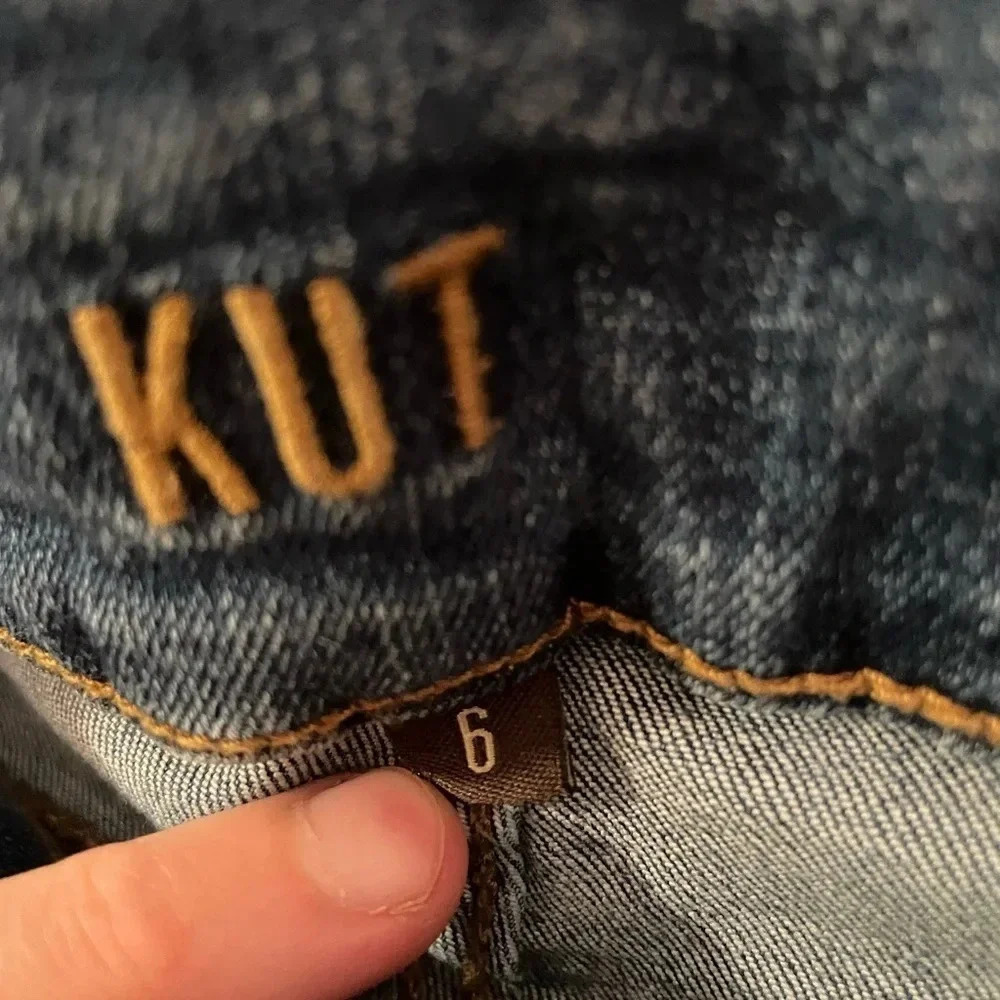KUT FROM THE KLOTH Women’s Size 6 High Rise Toothpick Slinny, Double Button, EUC - Picture 9 of 14